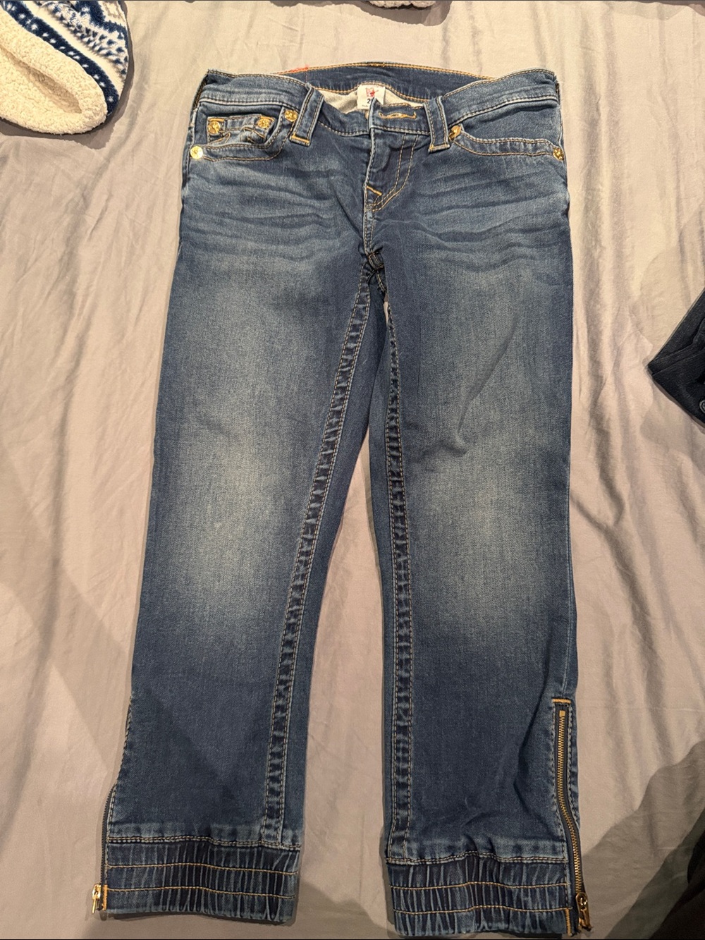 True Religion Cropped Jeans size 25